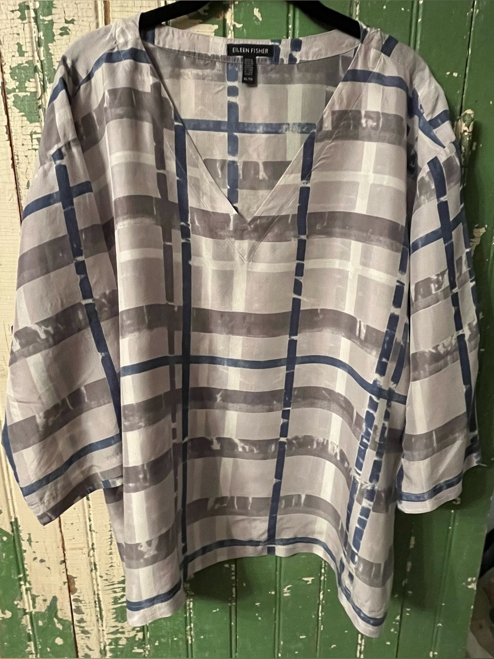 EILEEN FISHER SILK Blue & Gray Plaid V-Neck Top SizeXL - Picture 2 of 8